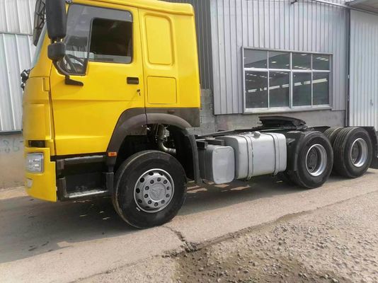 8500x2500x3600mm Sinotruk HOWO 6*4 Camione trattore Camione pesante con pneumatici senza tubo