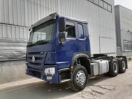 Vendere 6×4 ruota motrice Sinotruk camion trattore con 4-6L capacità del motore in colore blu
