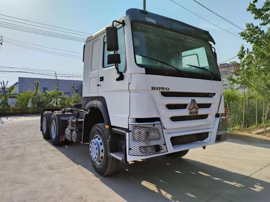 6×4 ruota motrice Sinotrck HOWO camion trattore con servizio post-vendita di 1 anno
