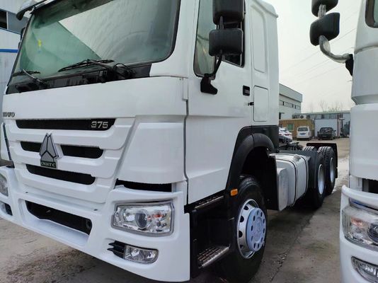 6×4 ruota motrice Sinotrck HOWO camion trattore con servizio post-vendita di 1 anno