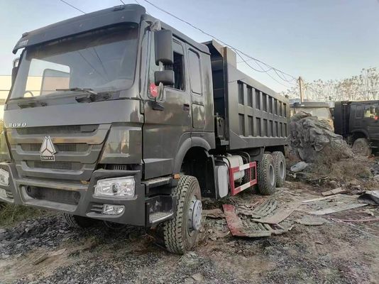 HOWO 6*4 Camion spazzatura 10 pneumatici di seconda mano Grigio Colore Sinotruk 351-450hp 8500*2496*3450 mm