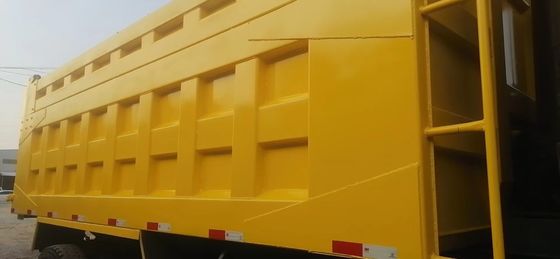 10 pneumatici Sinotruck HOWO 6*4 second-hand Dump Truck Front Lifting Style Emissioni Euro 3/4/5