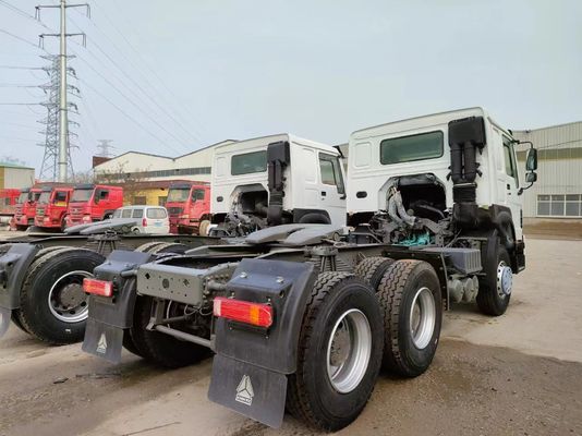 Trasmissione manuale ad alta potenza HOWO 6X4 400L Tractor Truck con certificazione ISO
