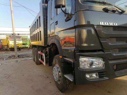 Veicolo commerciale Sinotruck HOWO 6*4 Camion spazzatura Camion usato 10 pneumatici Grigio