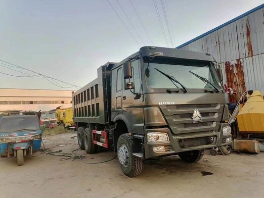Veicolo commerciale Sinotruck HOWO 6*4 Camion spazzatura Camion usato 10 pneumatici Grigio