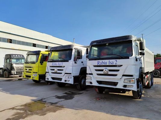 HOWO Dump Truck nelle Filippine con certificazione ISO e stile di sollevamento frontale