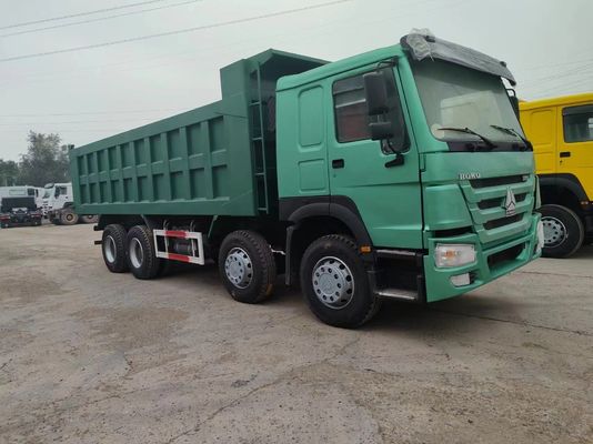 Sinotruk HOWO 371/400/420/380HP 8X4 12 ruote e usato