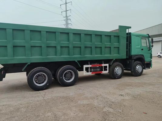 Sinotruk HOWO 371/400/420/380HP 8X4 12 ruote e usato