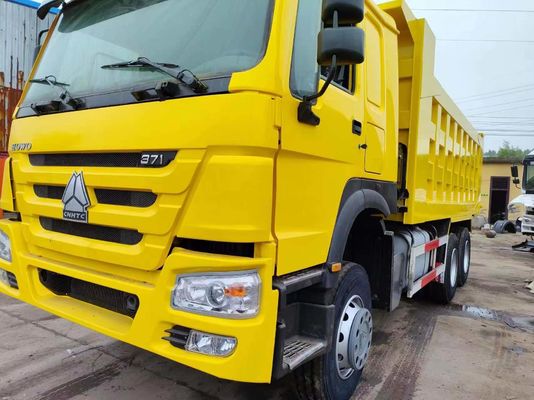 Tipo di trasmissione manuale Sinotruk HOWO Camione a scarico 10 ruote Camione a ribaltamento giallo