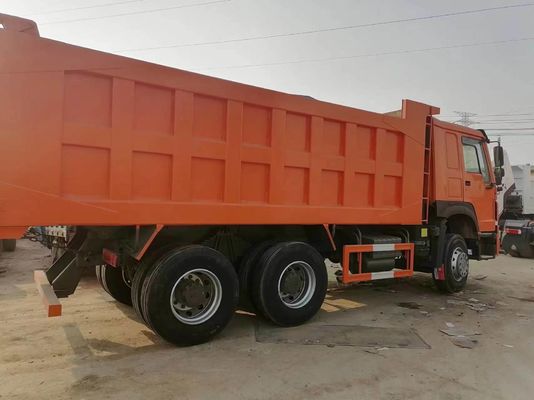 Sinotruk HOWO 6*4 Camionetti di scarico attrezzature per la costruzione Camionetti di scarico da 80 tonnellate con sedili ≤5