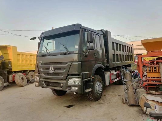 Camion usato 6*4 Camion usato Sinotruck colore diverso