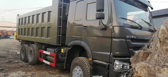 Progettazione di pneumatici radiali Sinotruk HOWO 6*4 Camionetto di scarico per trasporti pesanti e ≤5 posti