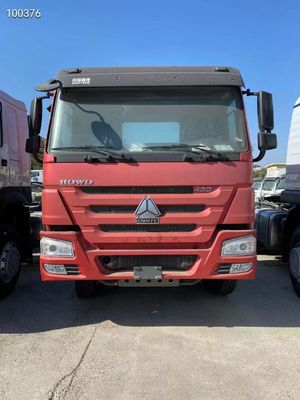 Disegno pneumatico senza tubi Camion a testa rossa Sinotruk HOWO 6*4 Camion a trattore in buone condizioni