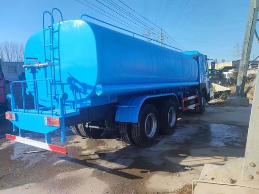 Radial Tire Design Sinotruk HOWO 380HP Watering Truck per il tuo business