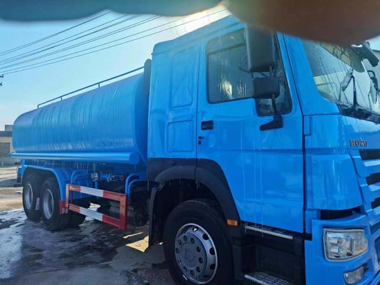 Radial Tire Design Sinotruk HOWO 380HP Watering Truck per il tuo business