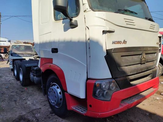 Sinotruk Howoa7 Tractor Truck Head con motore Weichai 6800x2500x3500mm ed efficienza