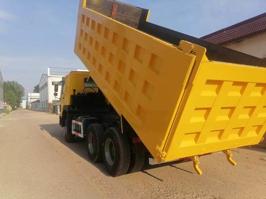 HOWO Sinotruk 460HP Dump Trucks Auto a benzina Usata Good Fuel Truck Capacità del motore 6-8L