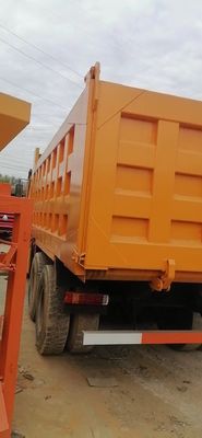HOWO 6X4 10 ruote 371HP 20 30 tonnellate Camionetto di scarico con pneumatici radiali e 1