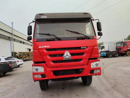 6*4 HOWO Camionetti a gomma di tipo U Camionetti a gomma di costruzione con esigenze del cliente
