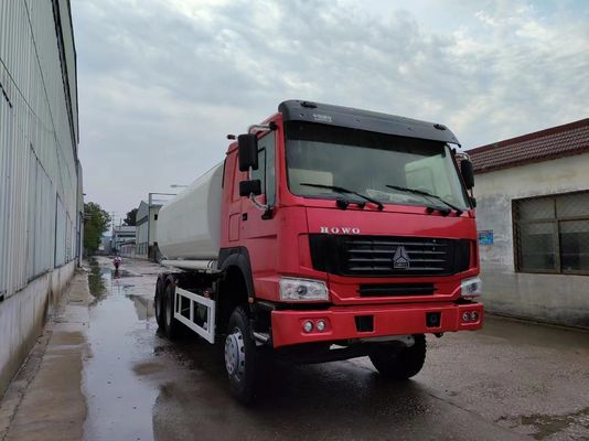 20000-25000 litri Serbatoio di olio di combustibile Camione cisterna per lo stoccaggio Certificato GCC HOWO 6X4