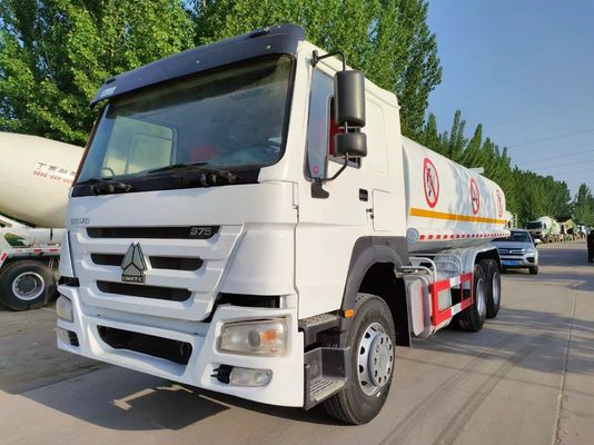 8X4 Fuel Oil Tank Transport Truck con 351-450 CV e 30000L di capacità del serbatoio