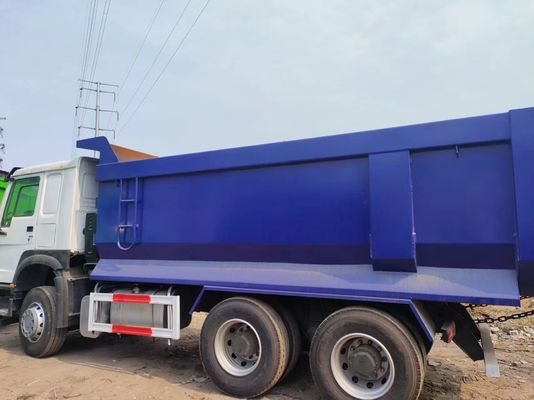 Progettazione di pneumatici radiali HOWO 6*4 Camionetto a ribaltatore con 5 posti e grande capacità di carico