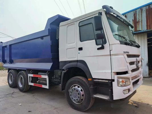 Progettazione di pneumatici radiali HOWO 6*4 Camionetto a ribaltatore con 5 posti e grande capacità di carico