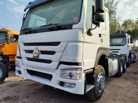 Sinotruck HOWO Truck Transport Timber Transport Truck Trailer con cilindrata di motore da 6 a 8 litri