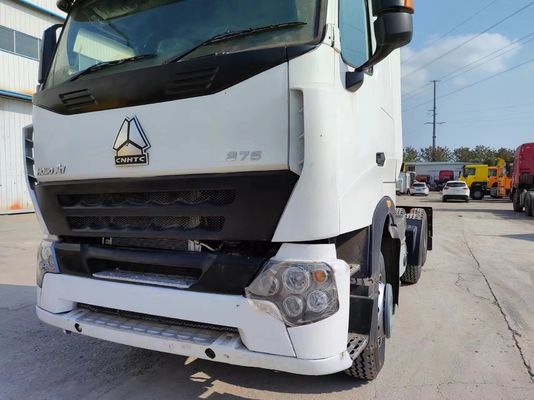 Trasmissione manuale Sinotruk Howoa7 Tractor Truck Head in buone condizioni di lavoro