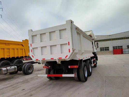 351-450 CV Disegno pneumatico radiale ad alta capacità HOWO 6*4 Camionetto a ribaltatore di tipo U per la costruzione