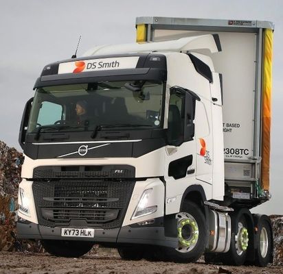 Volvo FM 420 Trailer Truck con pneumatici radiali e 351-450 CV