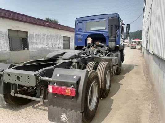 Blu Sinotruk HOWO 6X4 10 ruote usato camion trattore con potente capacità di traino