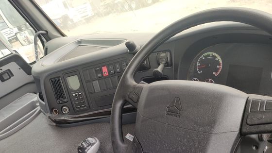 Trasmissione manuale Sinotruk HOWO 6*4 per il trasporto di carichi pesanti