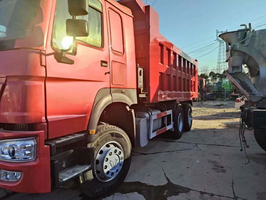 10 pneumatici rosso HOWO 6*4 Dump Truck e di seconda mano 351-450hp con design radiale