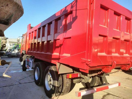 10 pneumatici rosso HOWO 6*4 Dump Truck e di seconda mano 351-450hp con design radiale