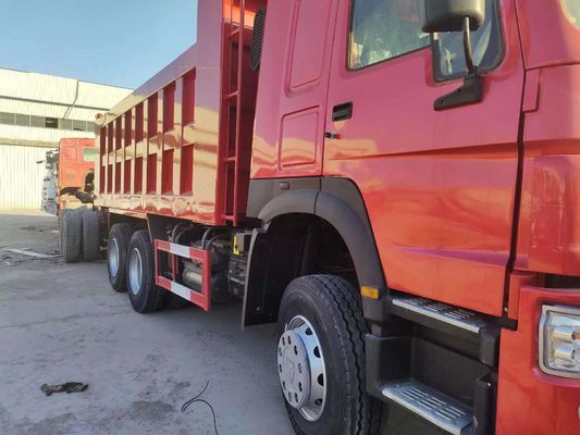 10 pneumatici rosso HOWO 6*4 Dump Truck e di seconda mano 351-450hp con design radiale