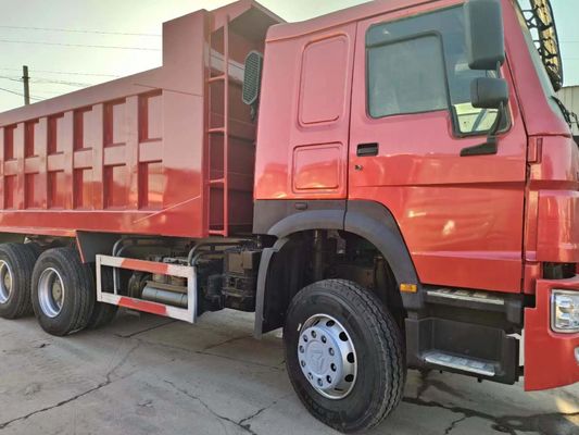 10 pneumatici rosso HOWO 6*4 Dump Truck e di seconda mano 351-450hp con design radiale