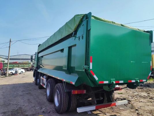 6×4 Sinotruk HOWO Camionetto tipo U Camionetto di seconda mano con sedili ≤5