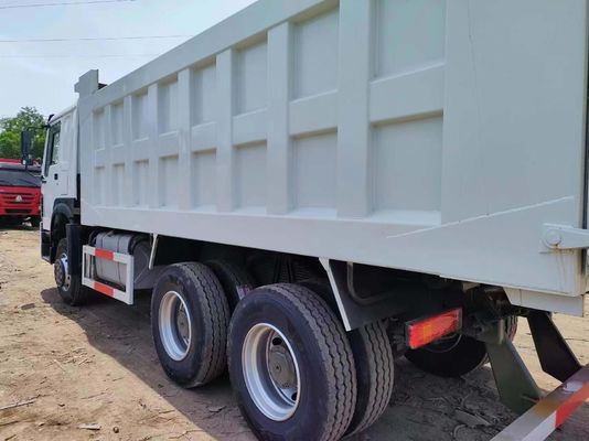 Sinotruck HOWO 6*4 Camion spazzatura Camion usato 10 pneumatici per le vostre esigenze di costruzione