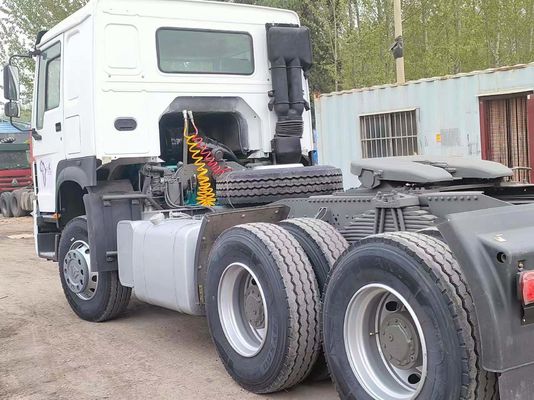 Sinotruck HOWO 6X4Tracter Truck 371-430HP in colore diverso con design di pneumatici radiali