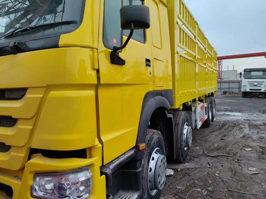 Sinotruck HOWO 6*4 Box Truck Truck di seconda mano con certificazione ISO