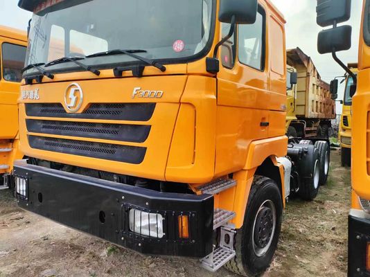 Shacman 6X4 Tractor Truck con pneumatici radiali e 50 tonnellate di carico