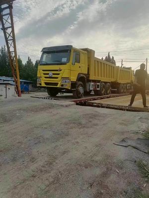 20-100 tonnellate 6X4 371 HP Sinotruck HOWO Camionetti spazzatura usati con certificazione ISO pneumatici