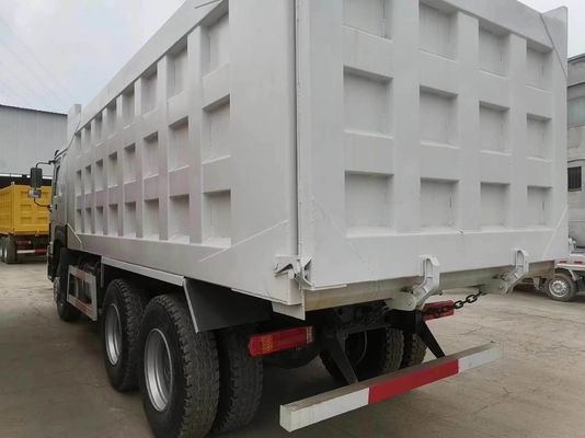 Sinotruk HOWO A7 6X4 371HP Dump Truck con trasmissione manuale e facile manutenzione