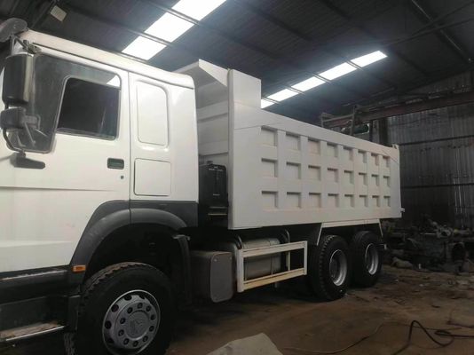 Sinotruk HOWO A7 6X4 371HP Dump Truck con trasmissione manuale e facile manutenzione