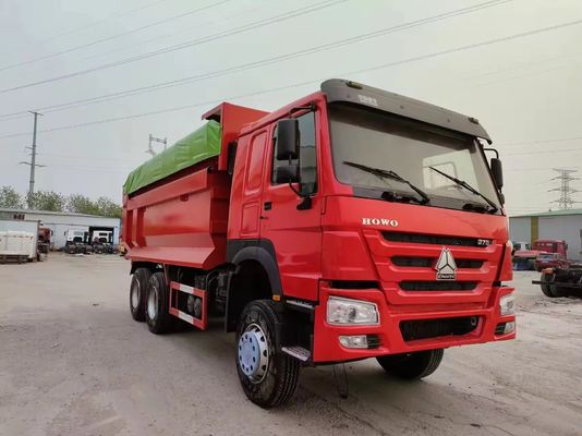 Capacità del motore 6-8L Utilizzo HOWO Camionino 12 pneumatici Camionini 6X4 in rosso